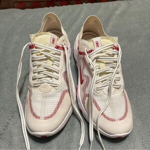 Nike Women's Cream and Red Sneakers